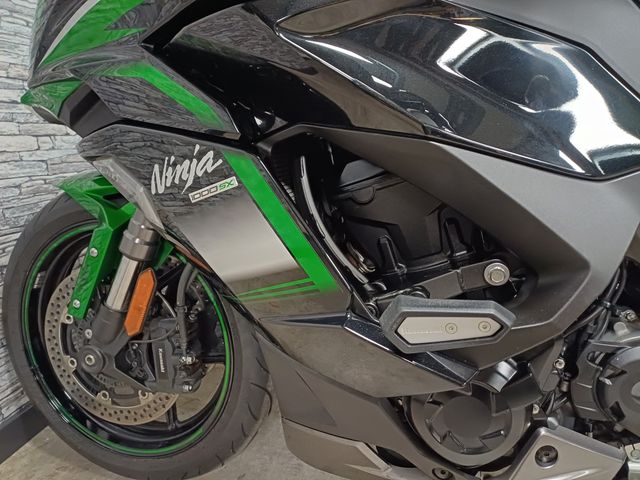 kawasaki - ninja-1000sx