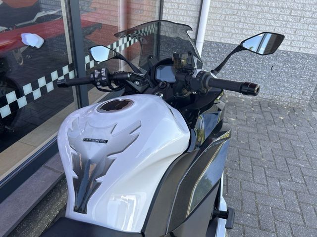 kawasaki - ninja-1000sx