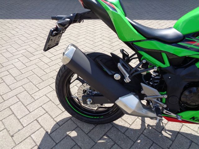 kawasaki - ninja-125-sport