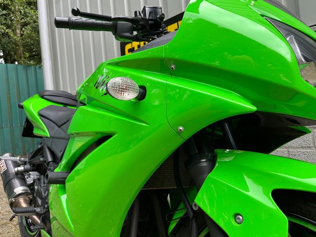 kawasaki - ninja-250-r