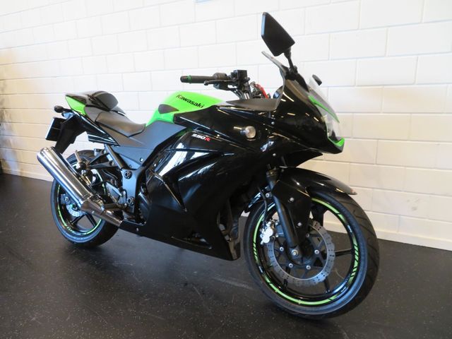 kawasaki - ninja-250-r