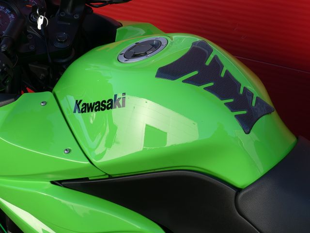 kawasaki - ninja-250-r