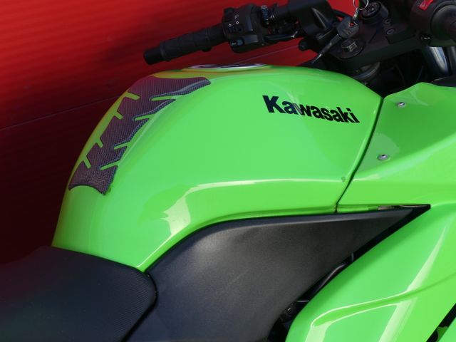 kawasaki - ninja-250-r