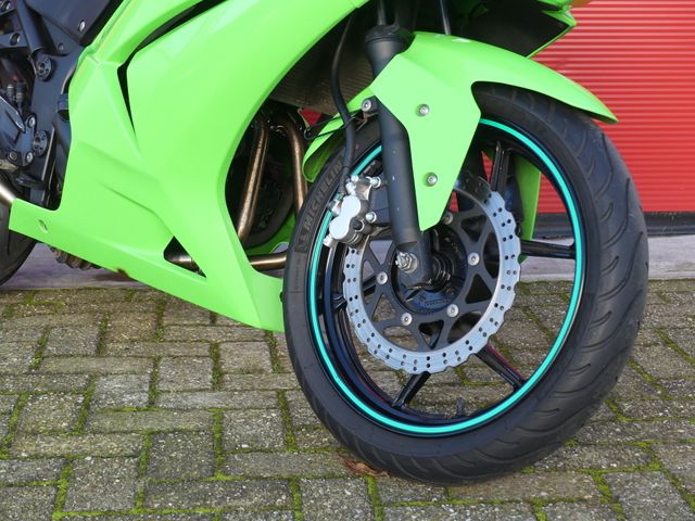 kawasaki - ninja-250-r