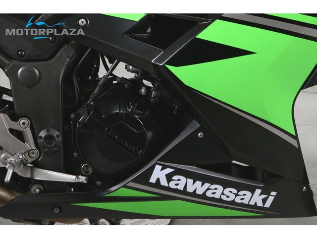 kawasaki - ninja-300