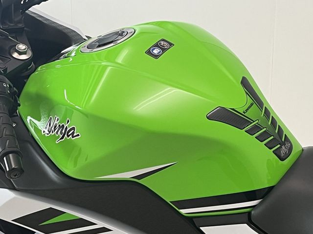 kawasaki - ninja-300