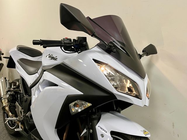 kawasaki - ninja-300