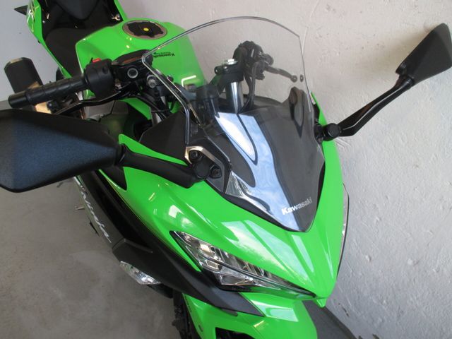 kawasaki - ninja-400