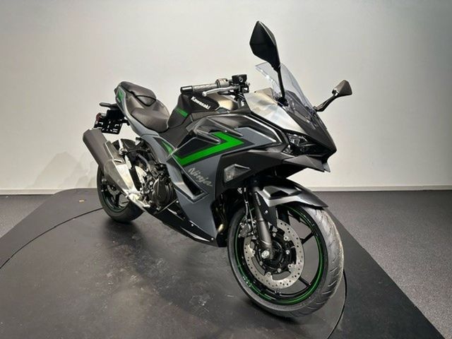 kawasaki - ninja-500-se