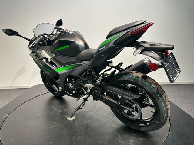 kawasaki - ninja-500-se