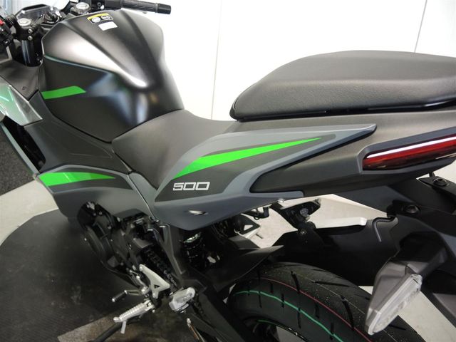 kawasaki - ninja-500-se