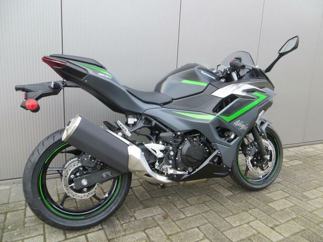 kawasaki - ninja-500-se