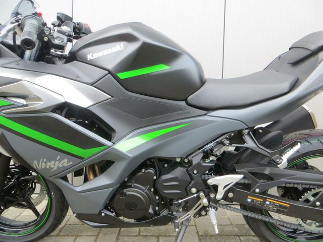 kawasaki - ninja-500-se