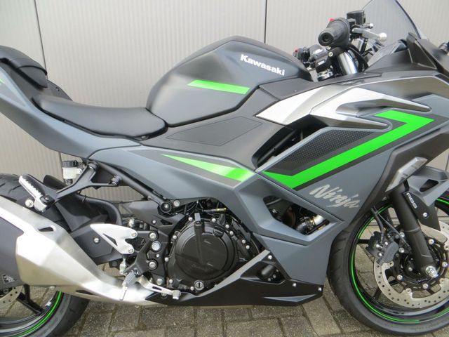 kawasaki - ninja-500-se