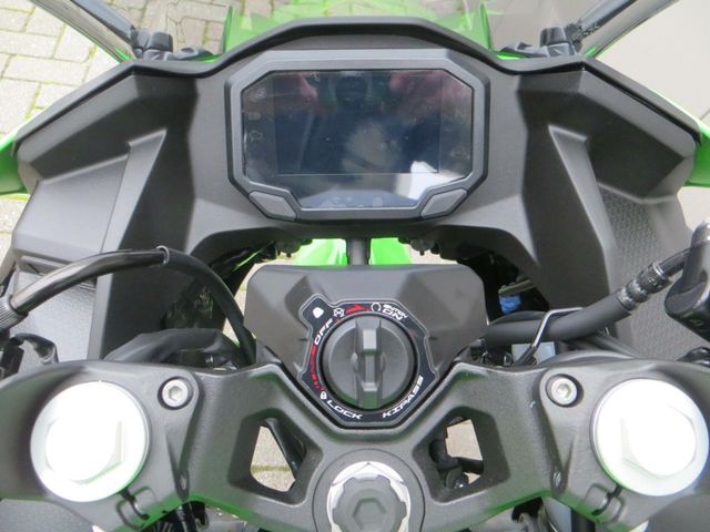 kawasaki - ninja-500-se