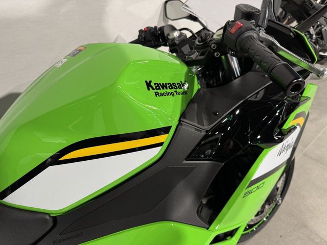 kawasaki - ninja-500-se