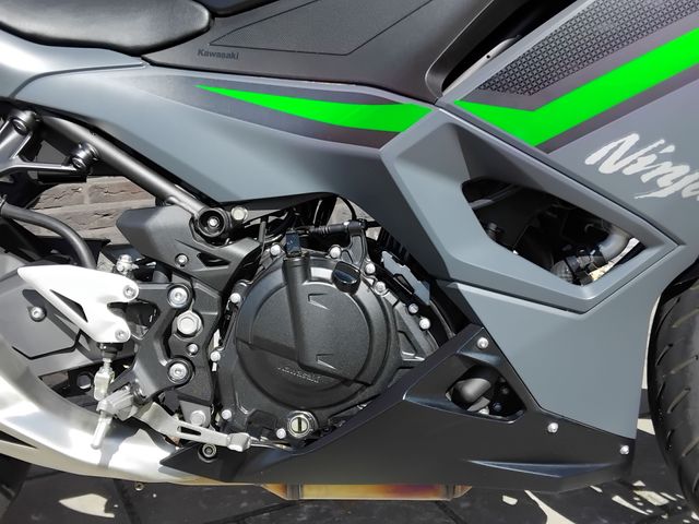 kawasaki - ninja-500-se