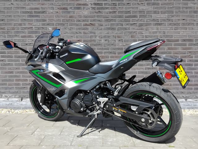 kawasaki - ninja-500-se