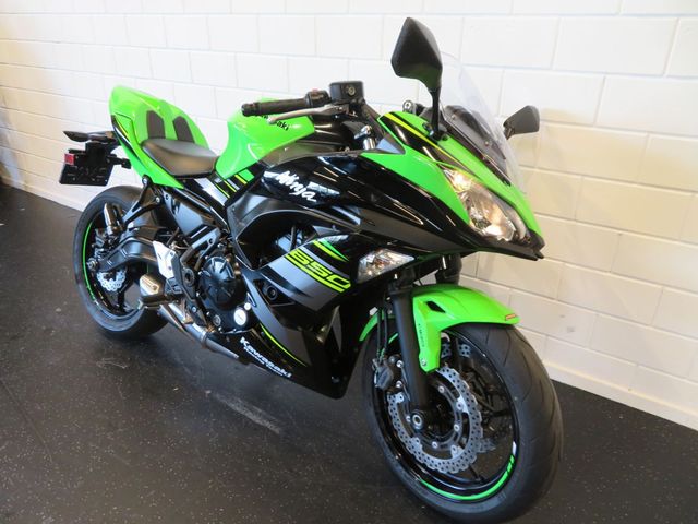 kawasaki - ninja-650