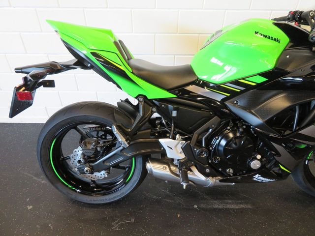 kawasaki - ninja-650