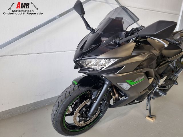 kawasaki - ninja-650