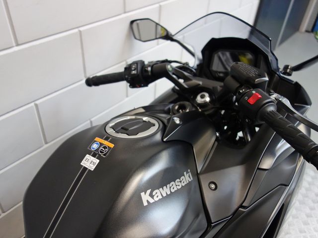 kawasaki - ninja-650