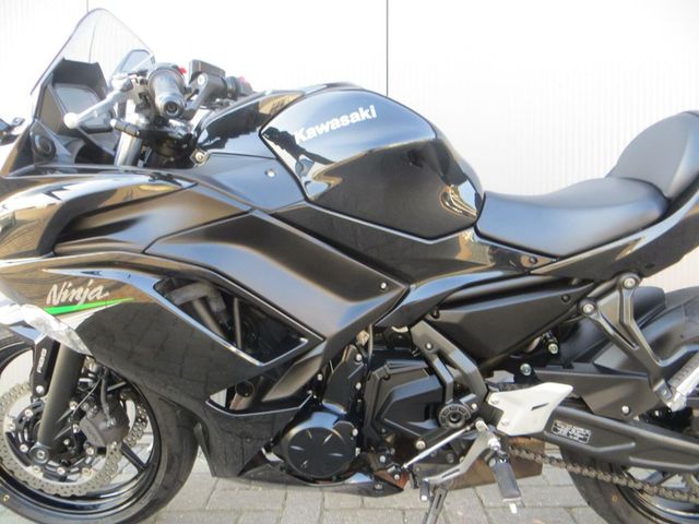 kawasaki - ninja-650