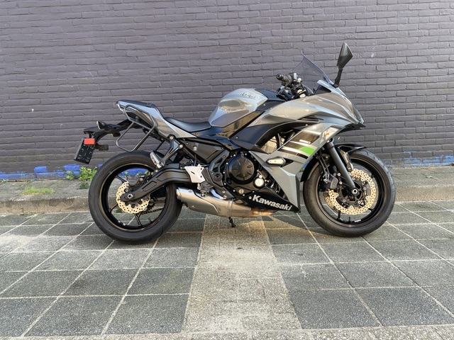 kawasaki - ninja-650