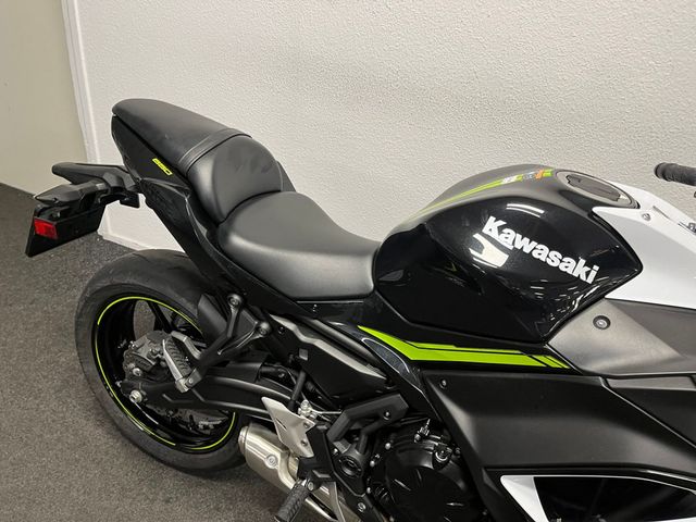 kawasaki - ninja-650