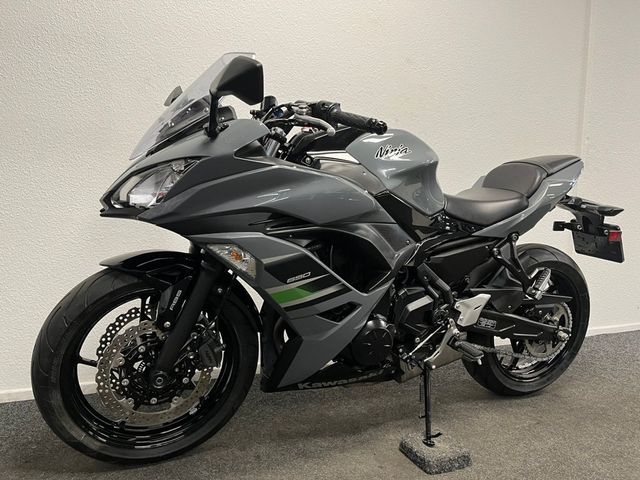 kawasaki - ninja-650