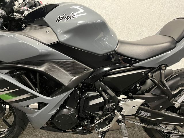 kawasaki - ninja-650