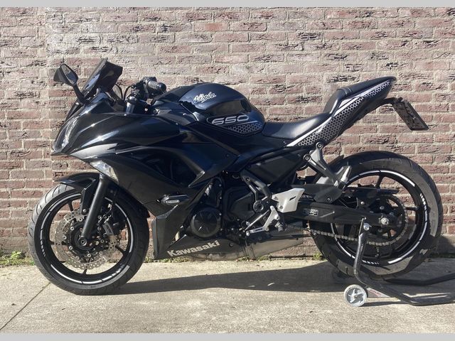 kawasaki - ninja-650