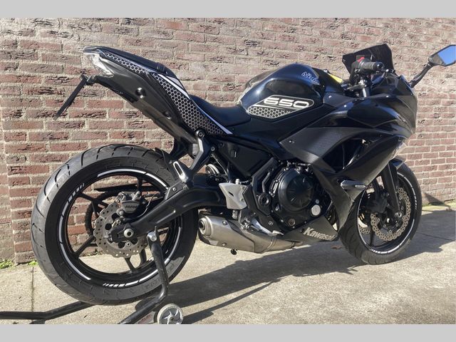 kawasaki - ninja-650