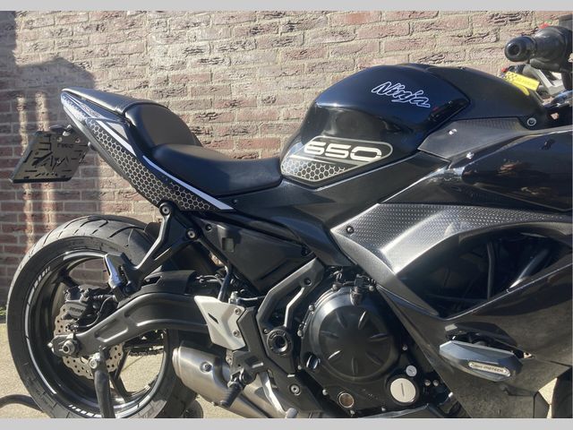 kawasaki - ninja-650