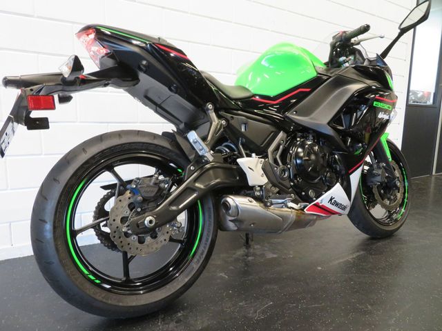 kawasaki - ninja-650