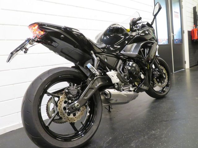 kawasaki - ninja-650