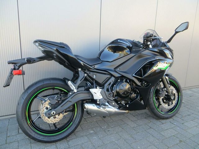 kawasaki - ninja-650