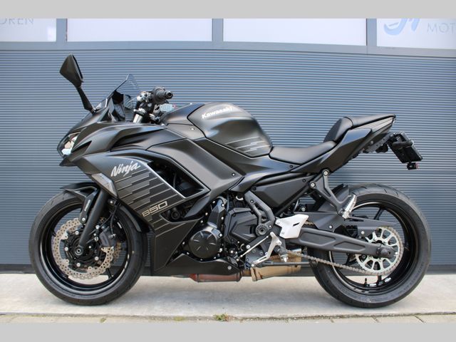kawasaki - ninja-650