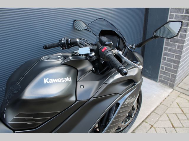 kawasaki - ninja-650