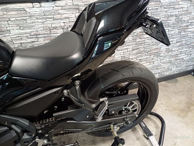kawasaki - ninja-650