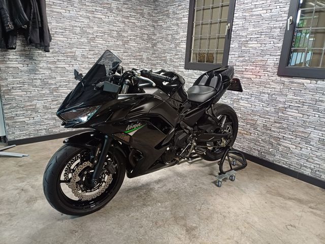 kawasaki - ninja-650