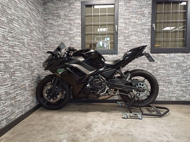 kawasaki - ninja-650