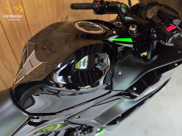kawasaki - ninja-650