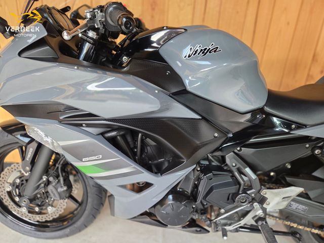 kawasaki - ninja-650-abs-se