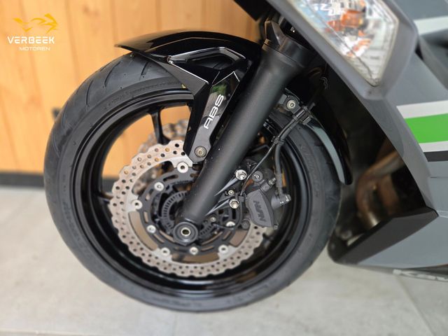 kawasaki - ninja-650-abs-se