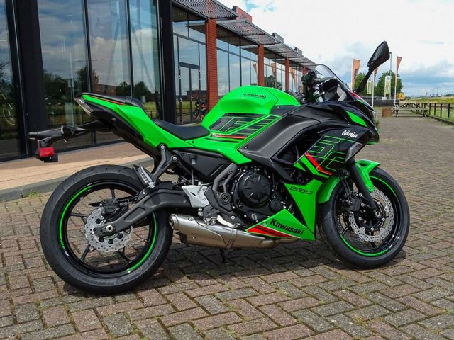 kawasaki - ninja-650-krt-edition