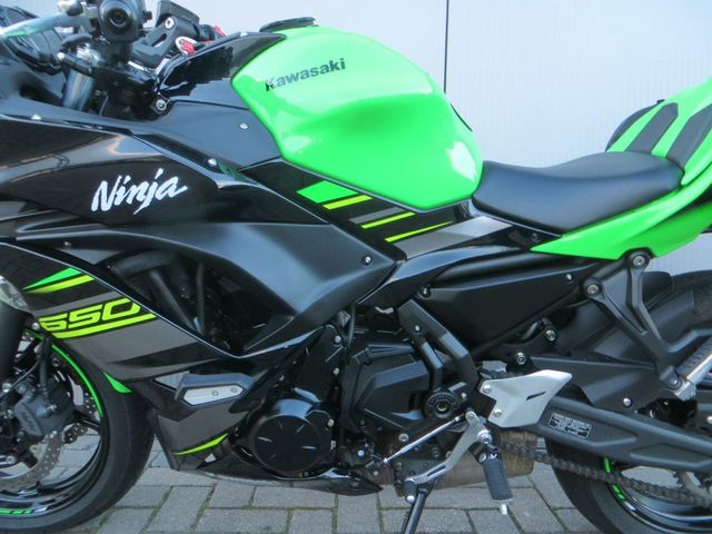 kawasaki - ninja-650-krt-edition