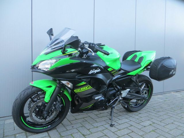 kawasaki - ninja-650-krt-edition