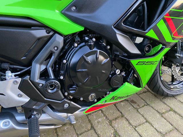 kawasaki - ninja-650-krt-edition