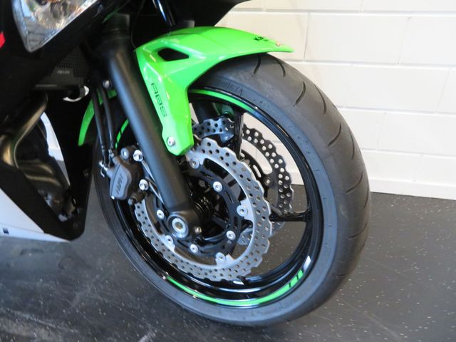 kawasaki - ninja-650-krt-edition